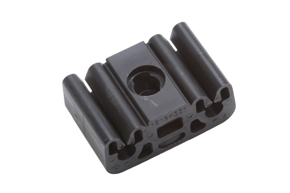 GM Genuine Parts Rear Multi-Purpose Retainer 15194331 — image 2